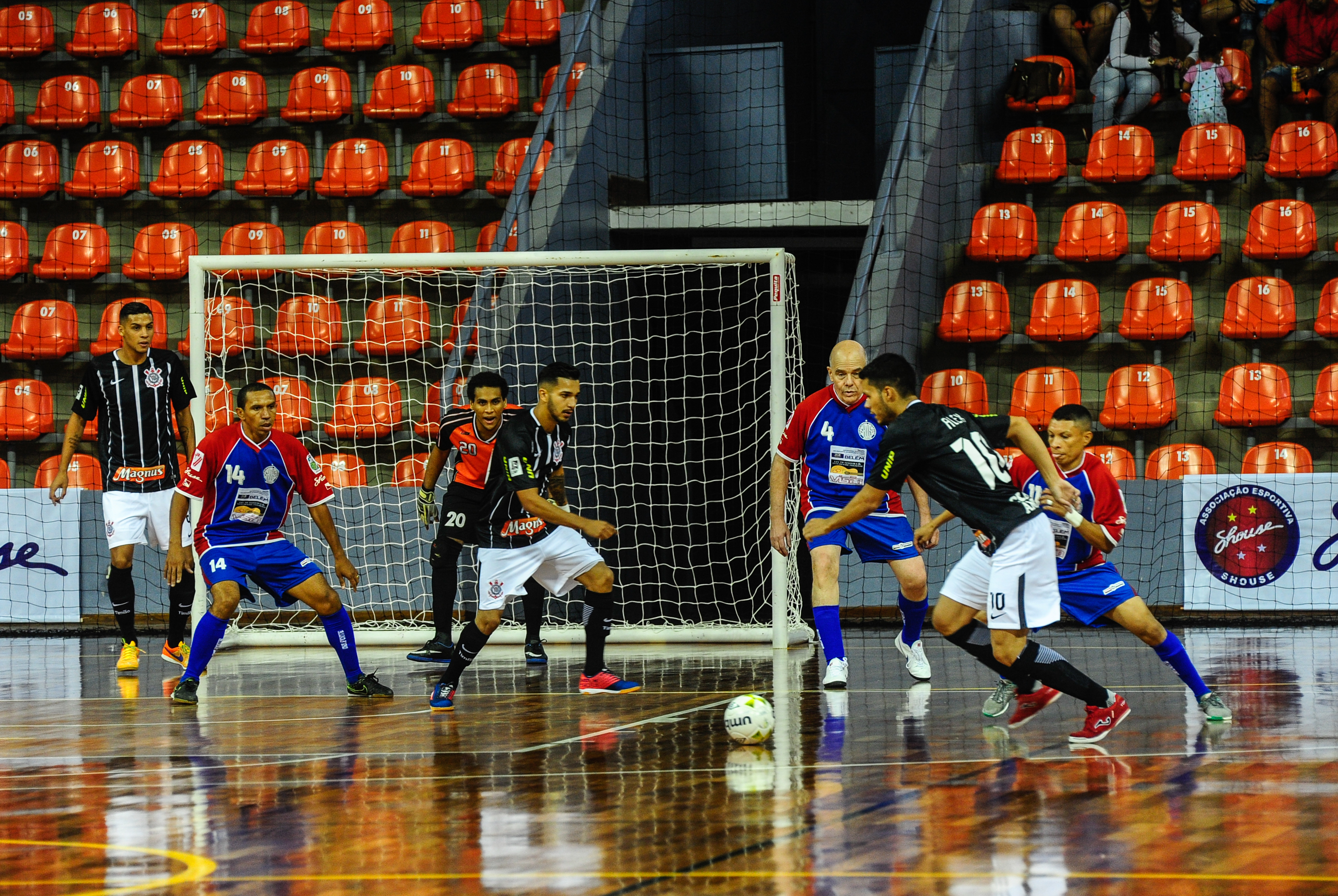 Shouse e o sonho da Liga Nacional de Futsal